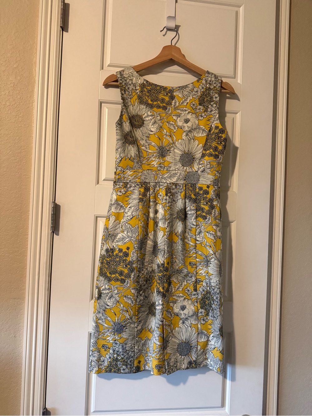 Liberty of London Yellow Floral Fit & Flare Dress Size 2 UK 4 - Picture 2 of 6
